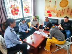 工做人员连系《中华人平易近国食物平安法》《